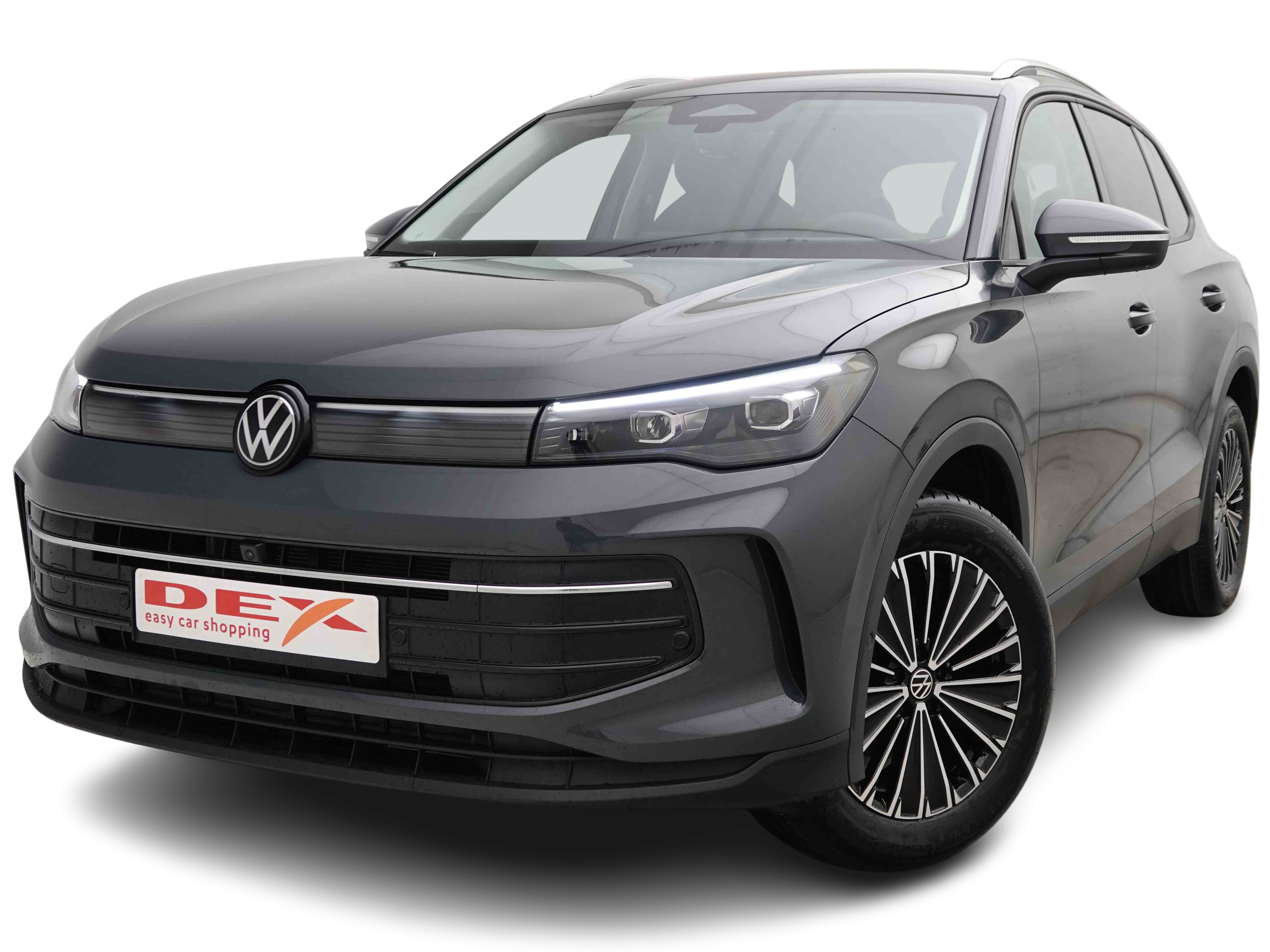 VOLKSWAGEN_VOLKSWAGEN_TIGUAN_2653515_0.jpg