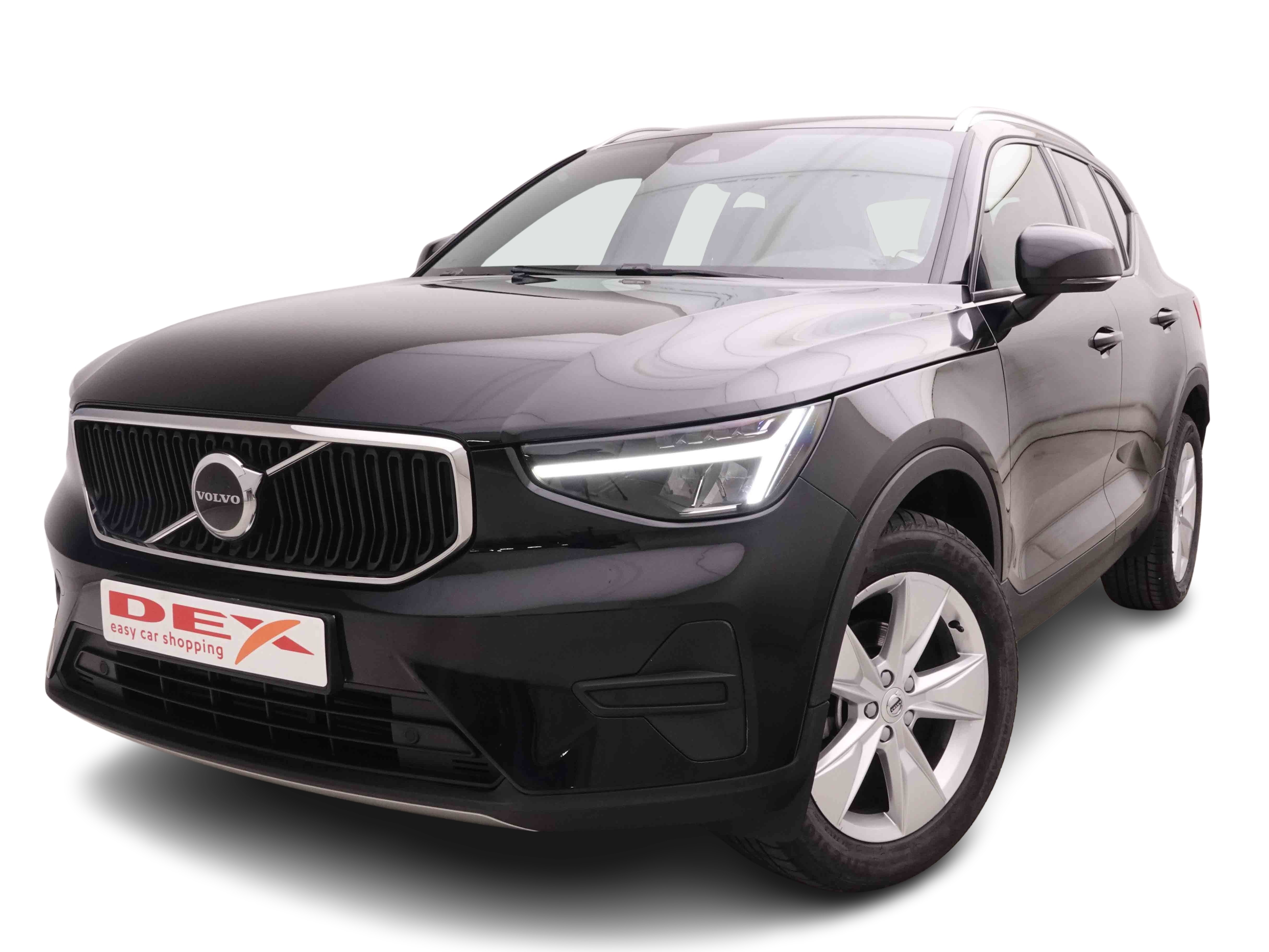 VOLVO_VOLVO_XC40_2551714_0.jpg