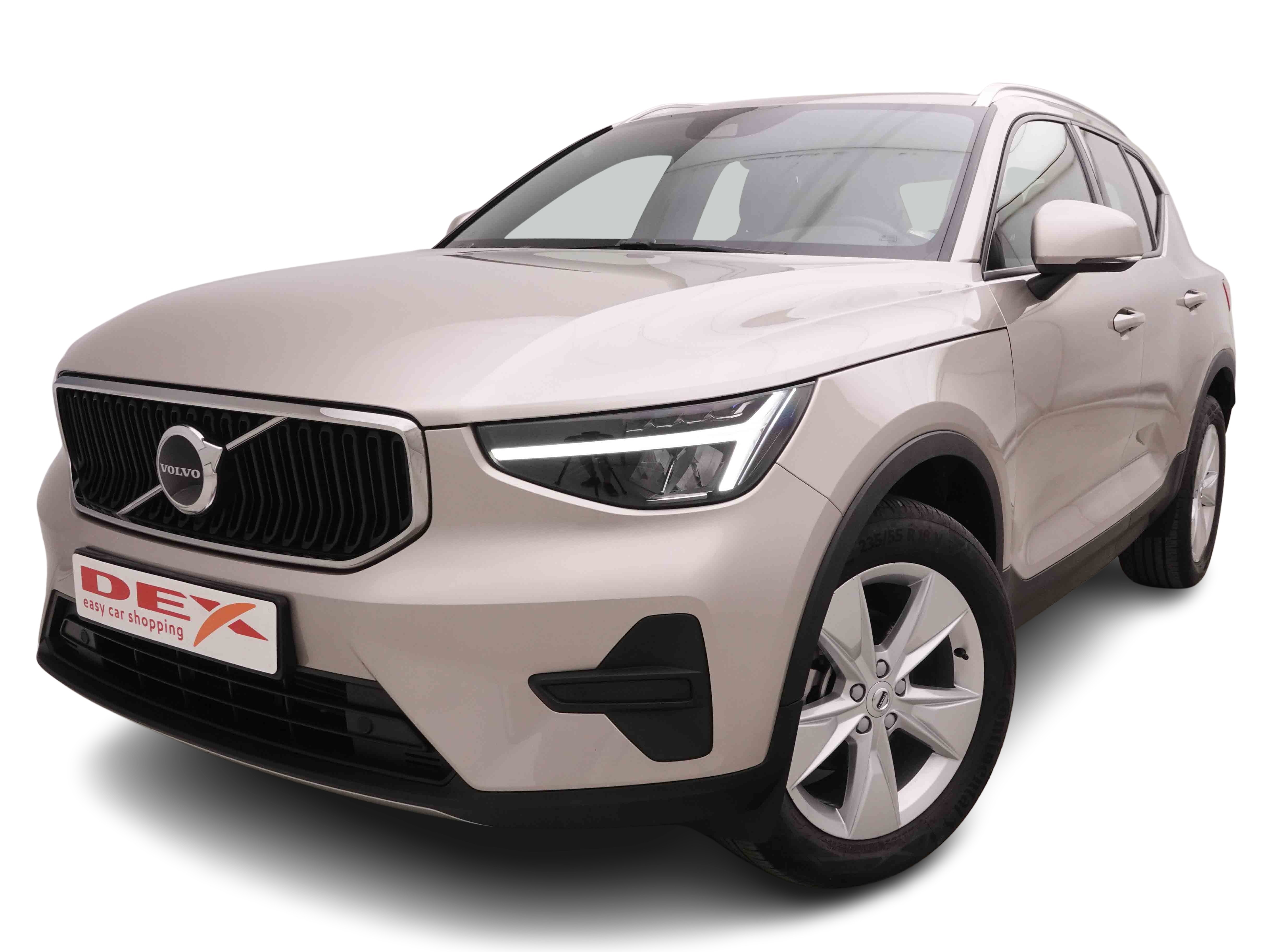VOLVO_VOLVO_XC40_2551716_0.jpg