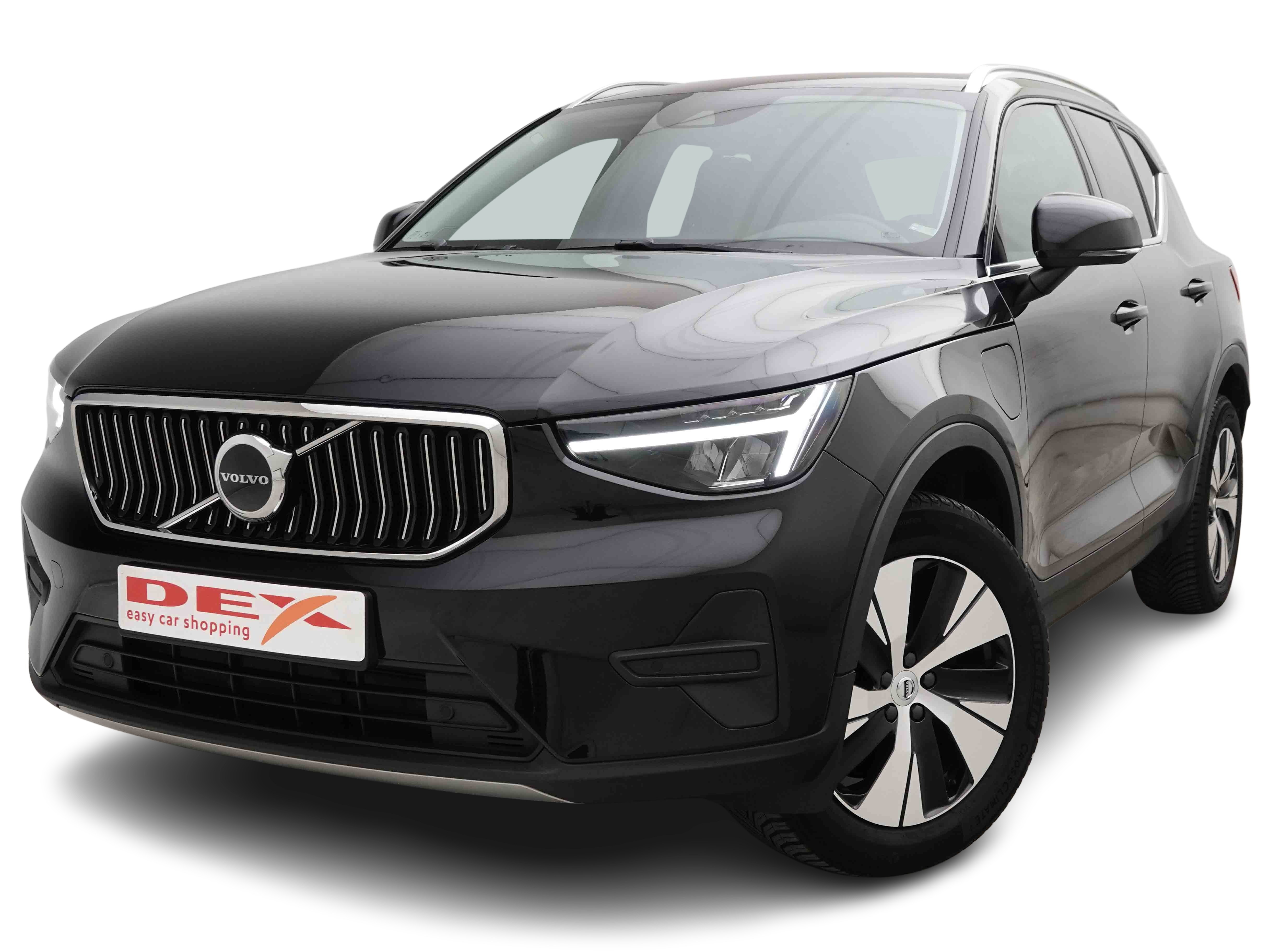 VOLVO_VOLVO_XC40_2653082_0.jpg