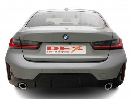 BMW_BMW_3_2654398_4.jpg