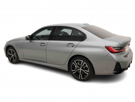 BMW_BMW_3_2654399_2.jpg