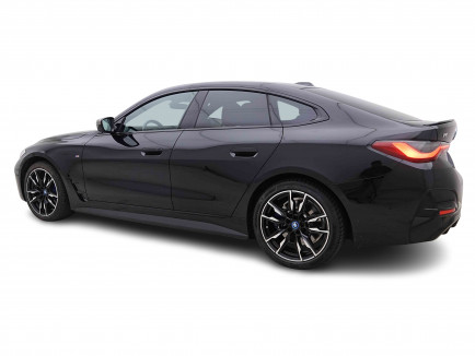 BMW_BMW_I4_2654911_2.jpg