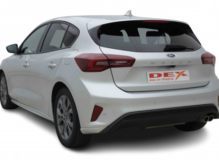 FORD_FORD_FOCUS_2654355_3.jpg