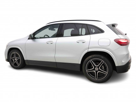 MERCEDES_MERCEDES_GLA_2653220_2.jpg
