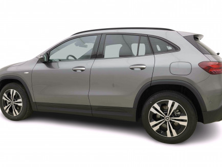 MERCEDES_MERCEDES_GLA_2654915_2.jpg
