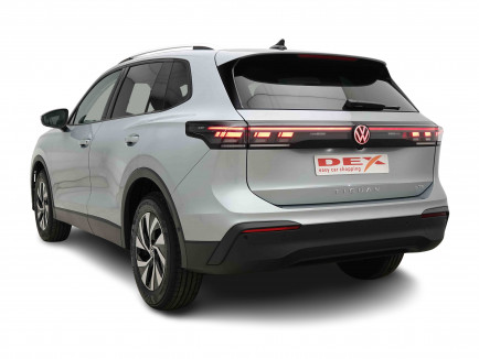 VOLKSWAGEN_VOLKSWAGEN_TIGUAN_2652546_3.jpg