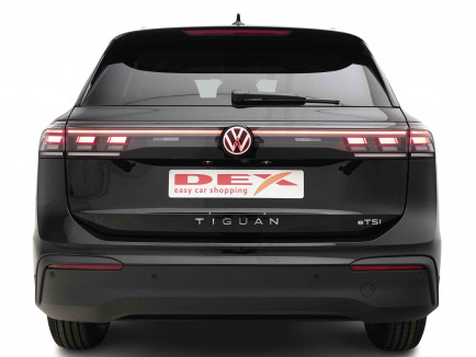 VOLKSWAGEN_VOLKSWAGEN_TIGUAN_2652550_4.jpg