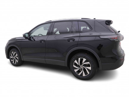 VOLKSWAGEN_VOLKSWAGEN_TIGUAN_2654141_2.jpg