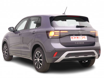 VOLKSWAGEN_VOLKSWAGEN_T_CROSS_2551147_3.jpg