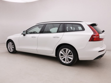 VOLVO_VOLVO_V60_2549423_2.jpg