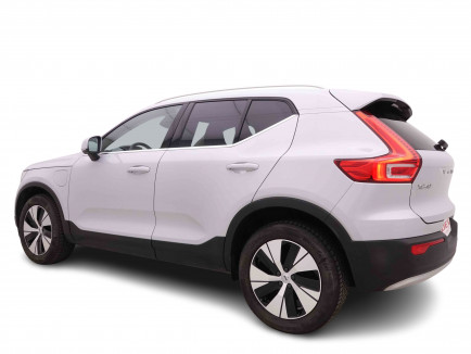 VOLVO_VOLVO_XC40_2549022_2.jpg