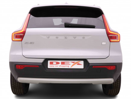 VOLVO_VOLVO_XC40_2549022_4.jpg