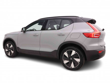 VOLVO_VOLVO_XC40_2549751_2.jpg