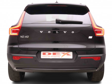 VOLVO_VOLVO_XC40_2550764_4.jpg
