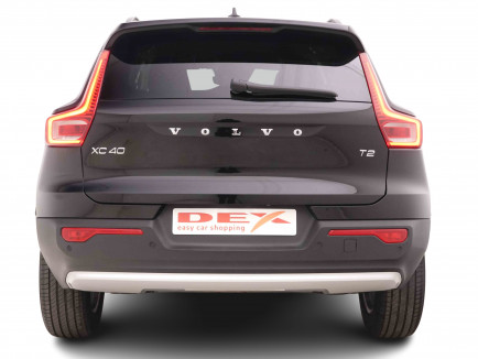VOLVO_VOLVO_XC40_2551048_4.jpg