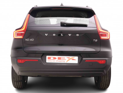 VOLVO_VOLVO_XC40_2551536_4.jpg