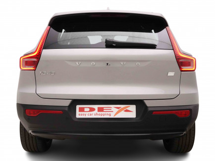 VOLVO_VOLVO_XC40_2653027_4.jpg