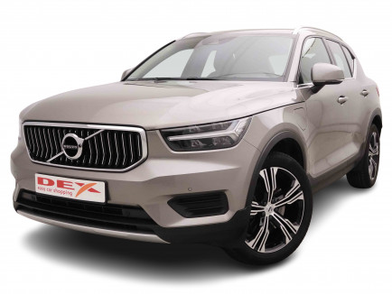 VOLVO_VOLVO_XC40_2653081_0.jpg