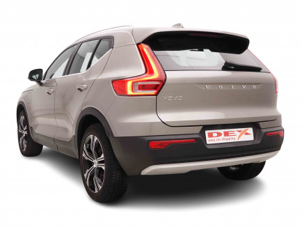 VOLVO_VOLVO_XC40_2653081_3.jpg