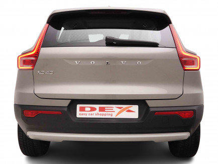 VOLVO_VOLVO_XC40_2653081_4.jpg