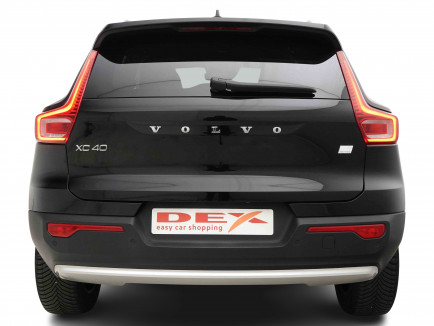 VOLVO_VOLVO_XC40_2653082_4.jpg