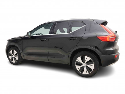 VOLVO_VOLVO_XC40_2653459_2.jpg