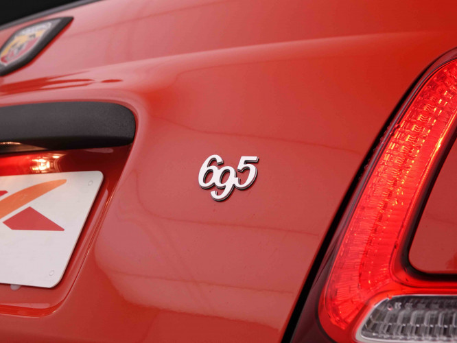 ABARTH_ABARTH_695C_2446633_9.jpg
