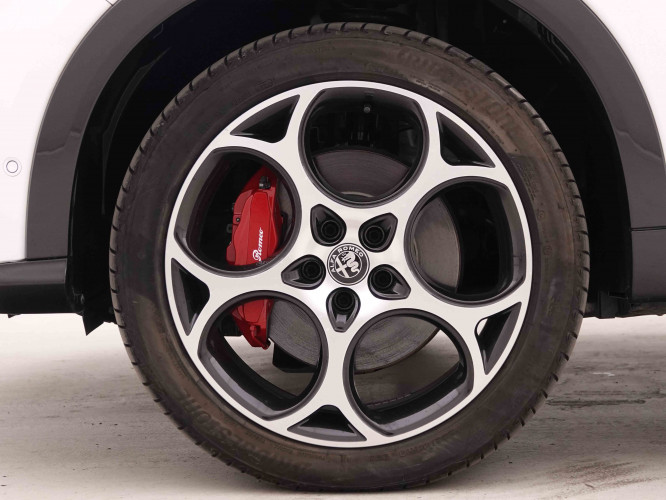 ALFAROMEO_ALFAROMEO_TONALE_2548203_28.jpg