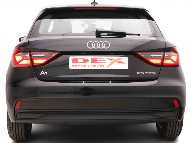 AUDI_AUDI_A1_2549547_4.jpg