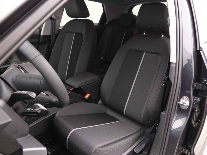 AUDI_AUDI_A1_2549548_6.jpg