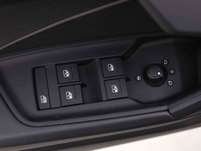 AUDI_AUDI_A3_2446631_21.jpg