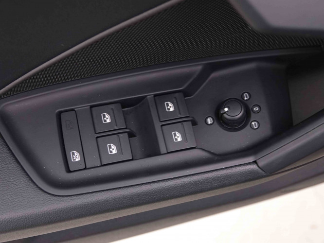 AUDI_AUDI_A3_2548583_21.jpg