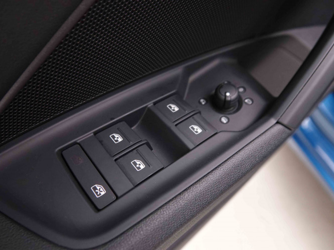 AUDI_AUDI_A3_2550189_20.jpg