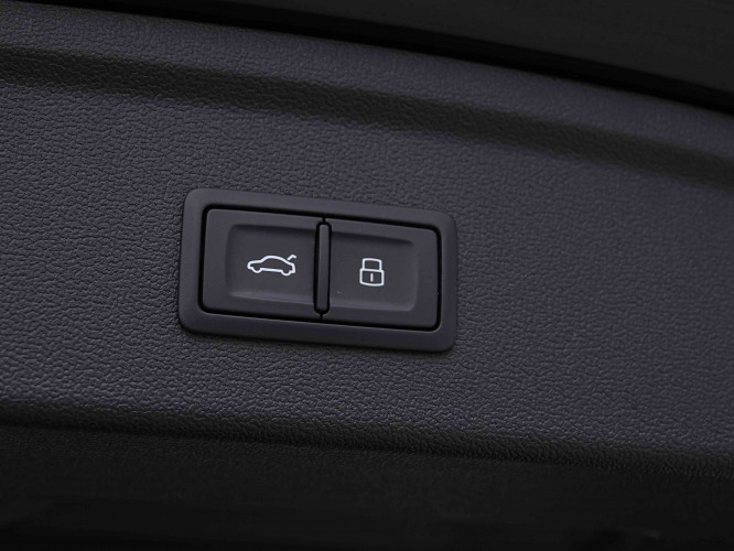 AUDI_AUDI_A3_2654778_6.jpg