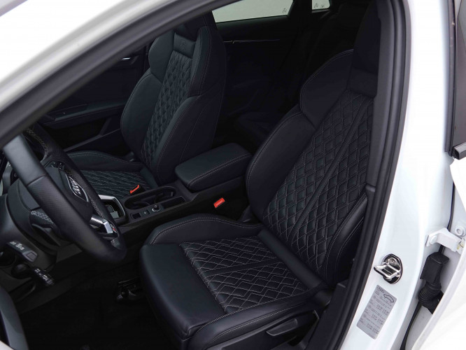 AUDI_AUDI_A3_2655343_6.jpg AUDI_AUDI_A3_2655343_6.jpg