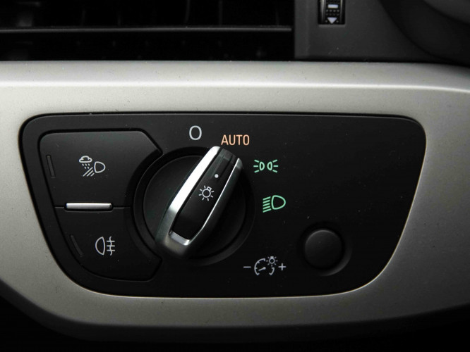 AUDI_AUDI_A4_2654706_22.jpg AUDI_AUDI_A4_2654706_22.jpg