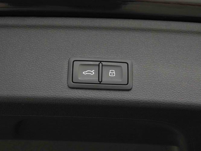 AUDI_AUDI_A4_2654706_6.jpg AUDI_AUDI_A4_2654706_6.jpg