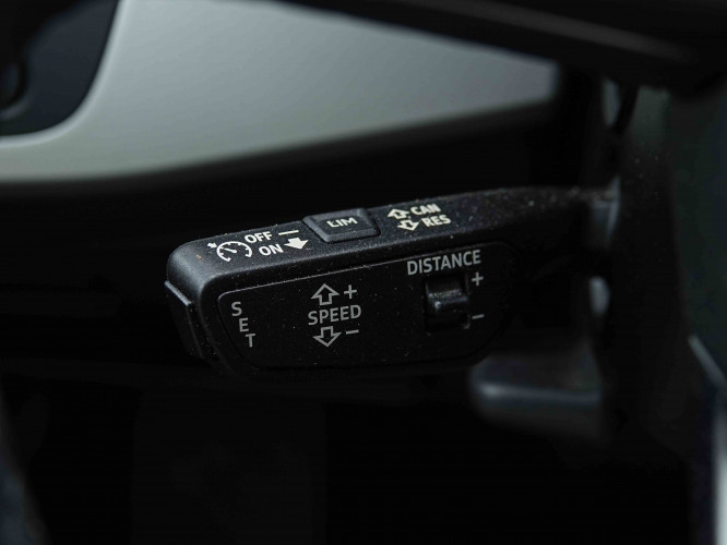 AUDI_AUDI_A4_2654888_20.jpg