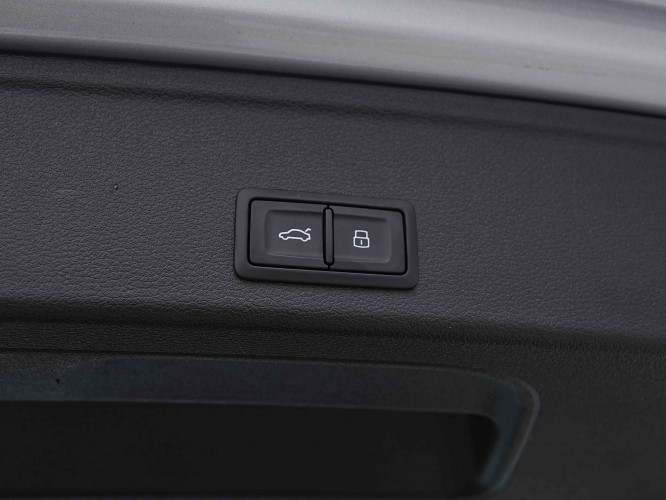 AUDI_AUDI_A4_2654888_6.jpg