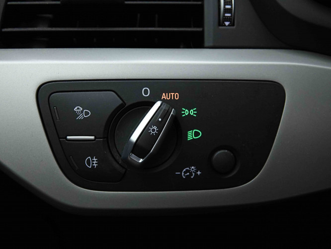 AUDI_AUDI_A4_2654889_21.jpg