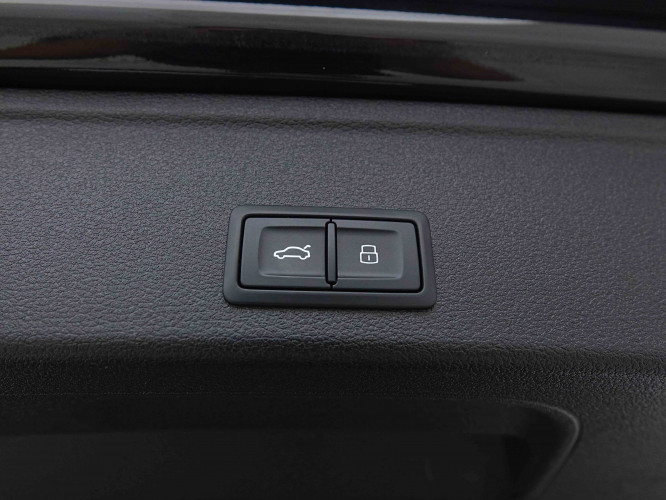 AUDI_AUDI_A4_2654928_6.jpg