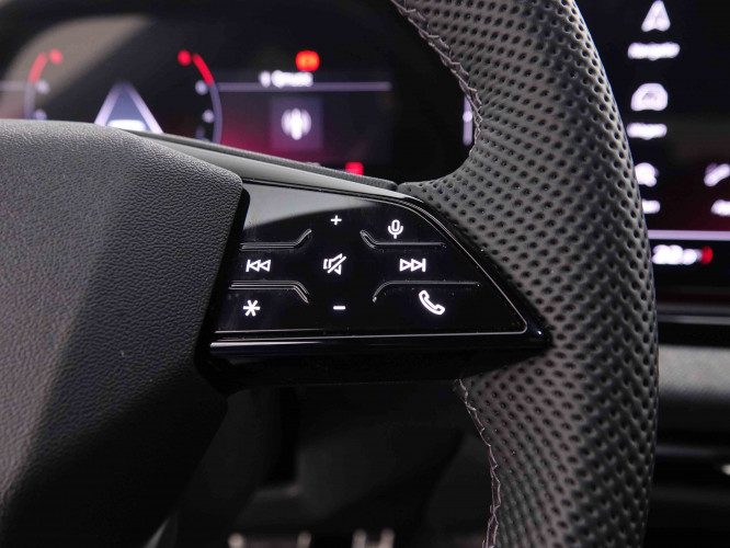 AUDI_AUDI_A5_2550532_24.jpg AUDI_AUDI_A5_2550532_24.jpg