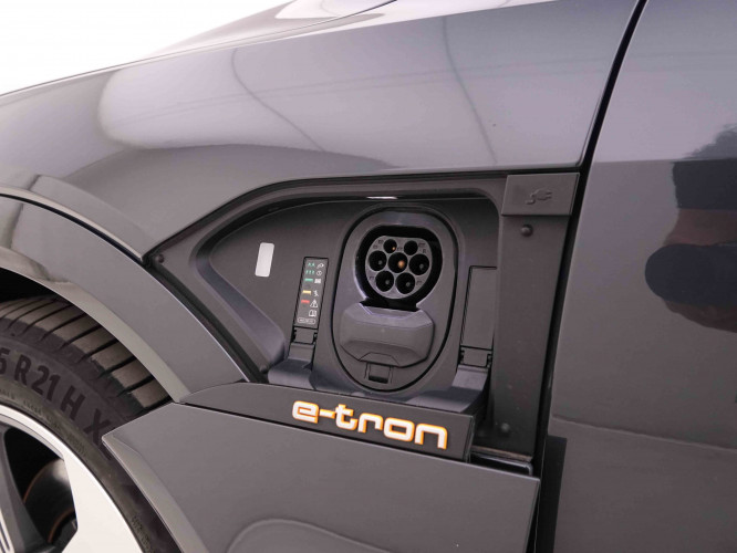 AUDI_AUDI_E_TRON_2548419_25.jpg