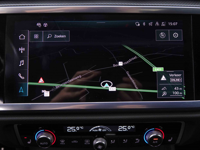 AUDI_AUDI_Q3_2548428_10.jpg