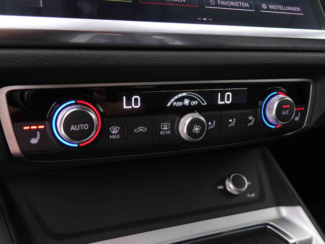 AUDI_AUDI_Q3_2548836_15.jpg