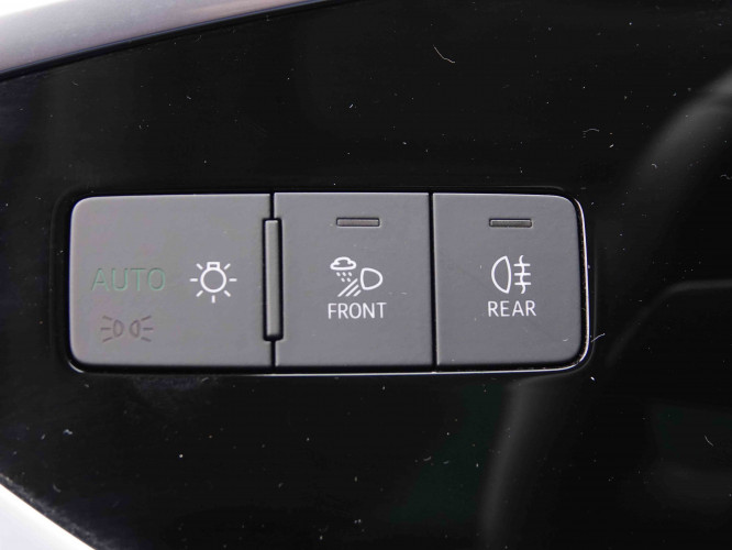 AUDI_AUDI_Q3_2549333_10.jpg