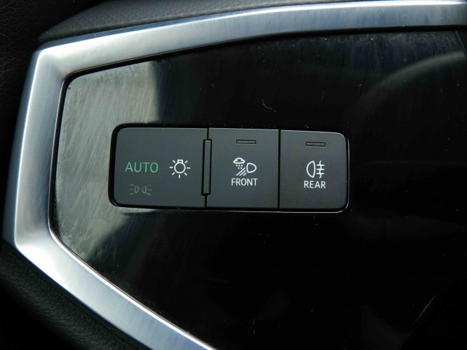 AUDI_AUDI_Q3_2653680_20.jpg