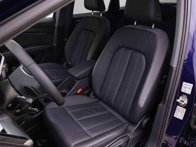 AUDI_AUDI_Q4 E_TRON_2548766_7.jpg