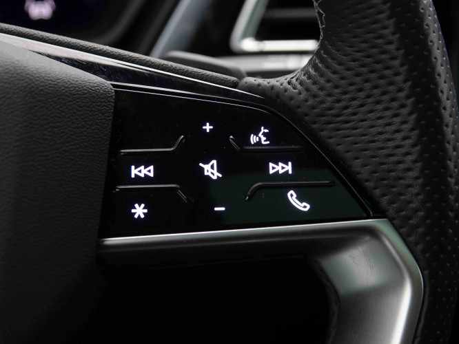 AUDI_AUDI_Q4 E_TRON_2652905_21.jpg